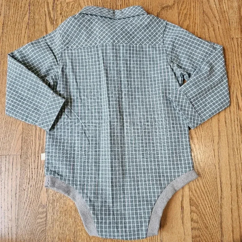 Me & Henry Long sleeve woven shirt onsie size 18-24M